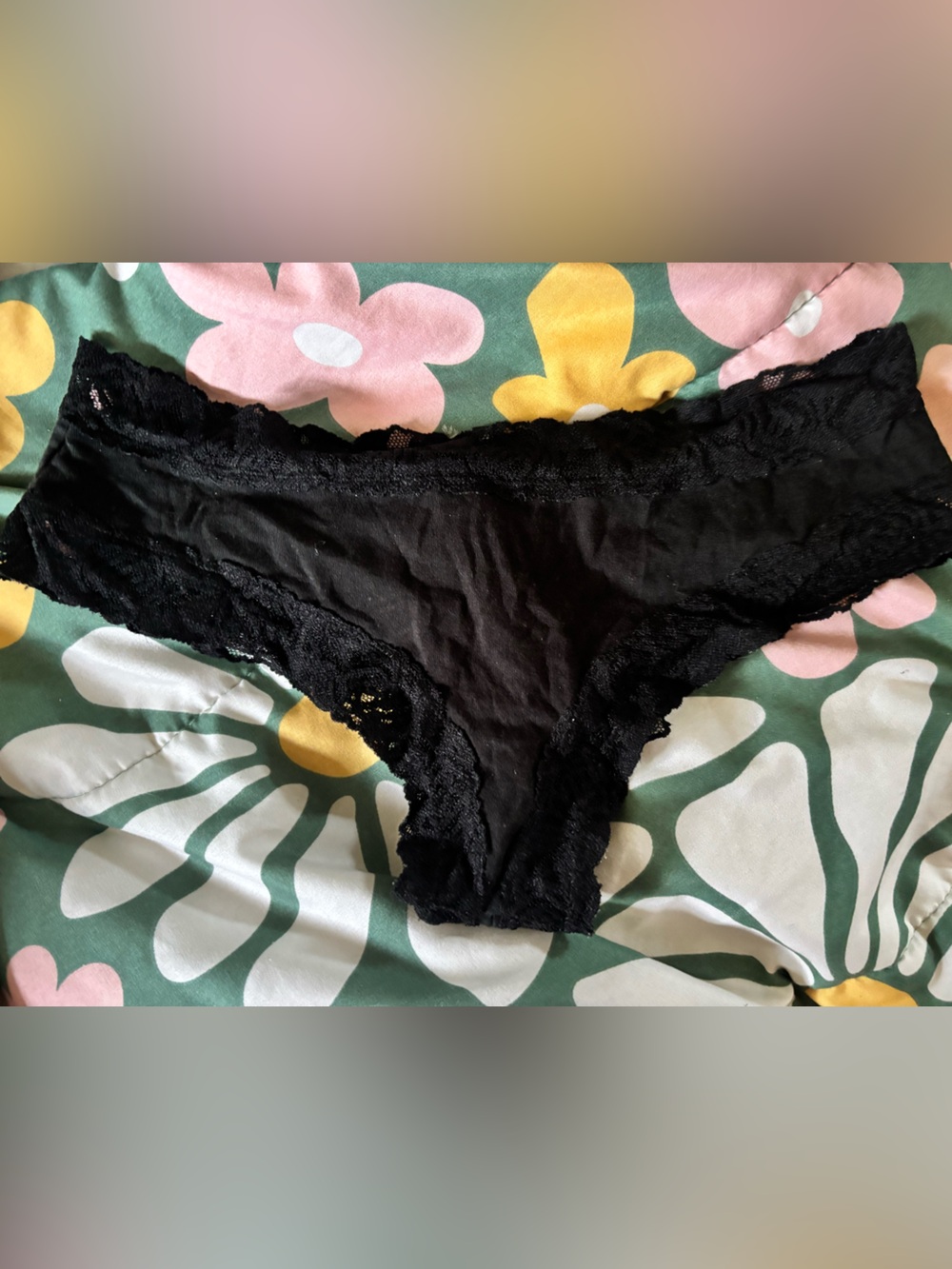 PINK Victoria’s Secret Cheekster Soft - Large - Black - Well Worn